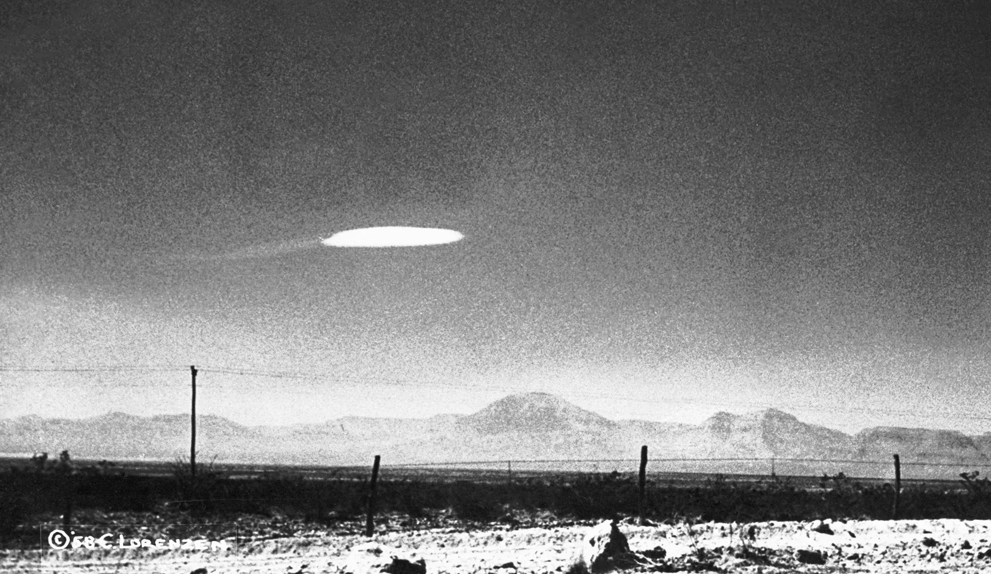 A UFO variety was photographed when it hovered for fifteen minutes near Holloman Air Development Center in New Mexico.