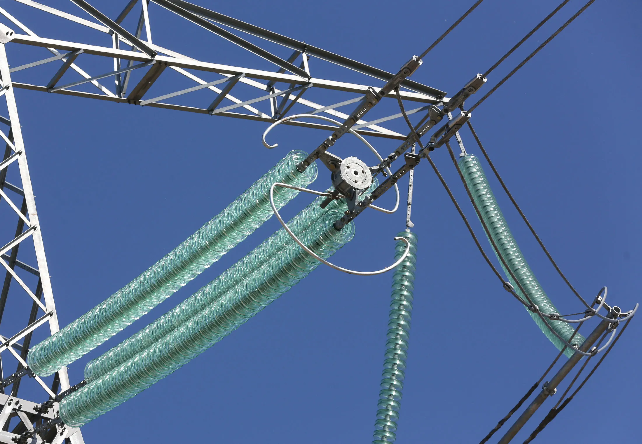 Lithuania, Latvia and Estonia plan to build at least one more cable to the rest of the EU to become a full part of the European network rather than just connected to it, according to Masiulis.

