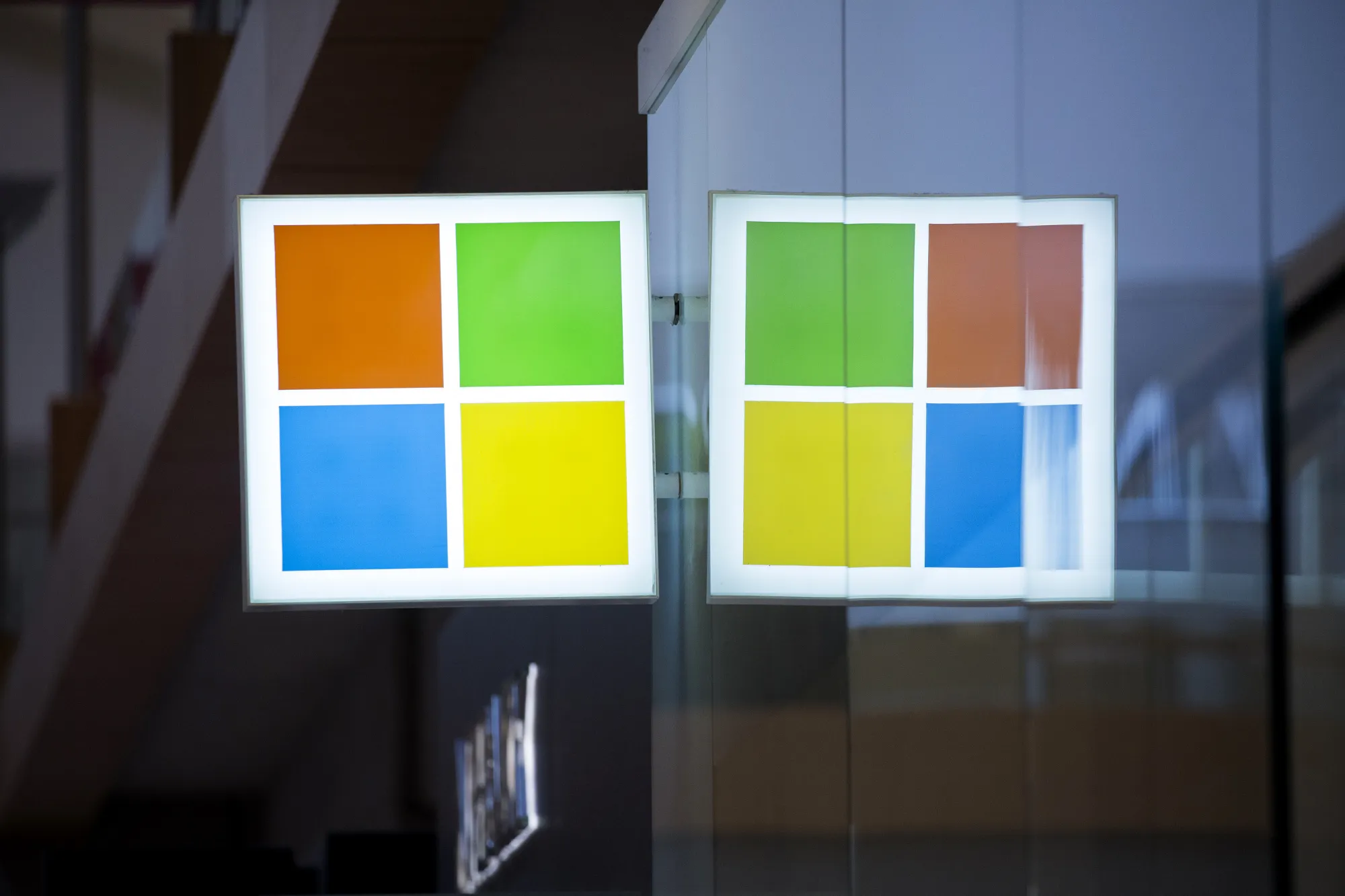 1493334003_microsoft
