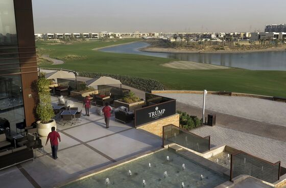 Trump’s Dubai Golf Expansion Gets Delayed Until at Least 2022