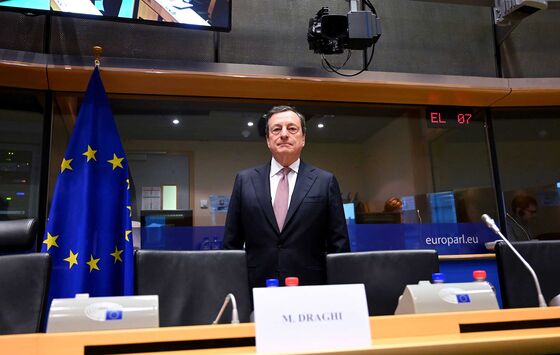 Draghi Doesn't See Need for More Stimulus to Combat Growth Woes