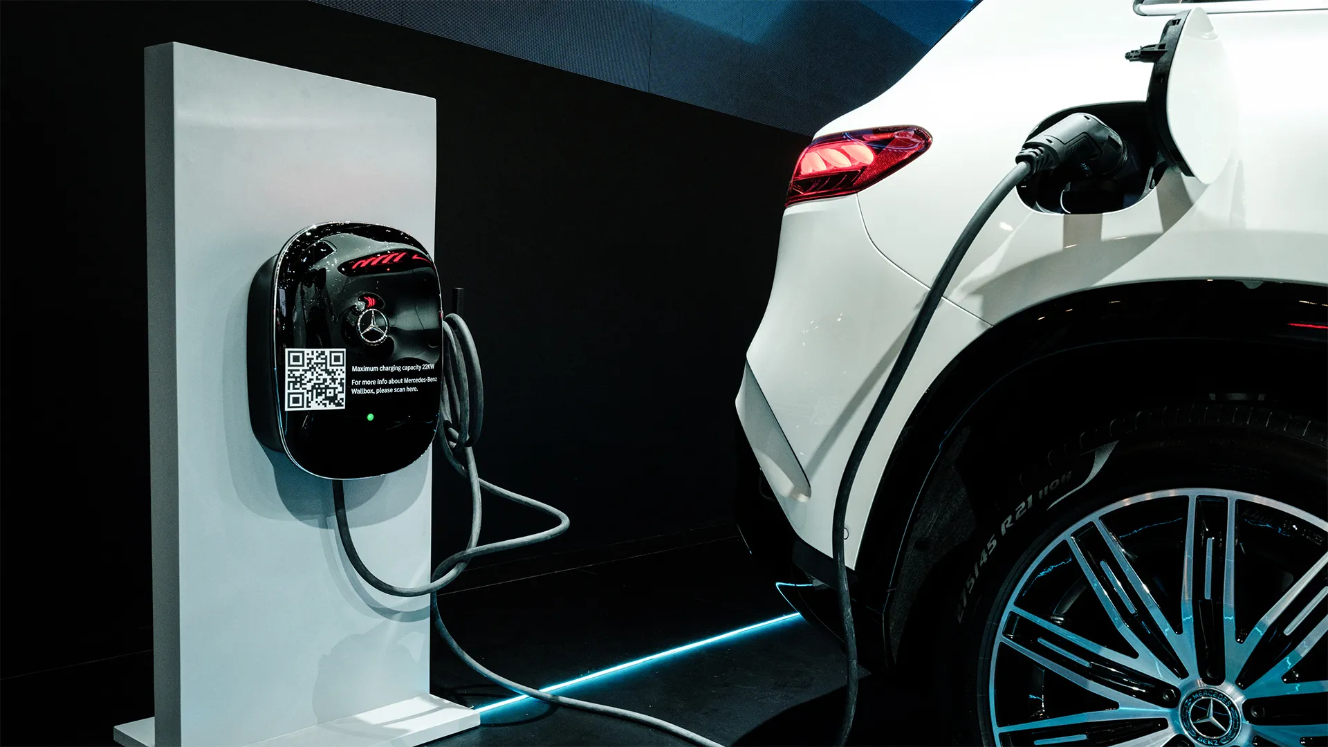 Watch Waning EV Demand in the US - Bloomberg