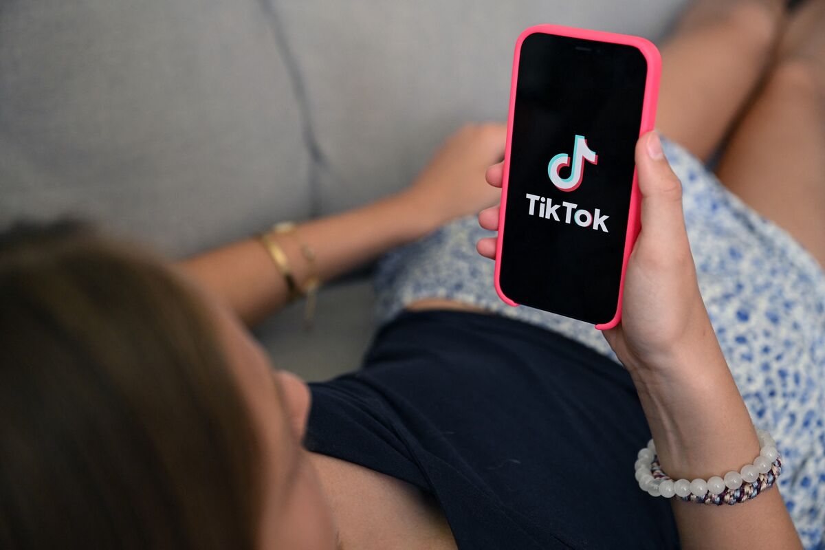 Teens Return to TikTok After World's First Usage Ban, Data Show