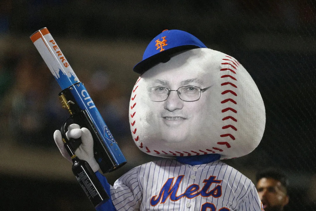 Hedge fund manager Steven Cohen is in talks to acquire a majority share of the Mets.&nbsp;