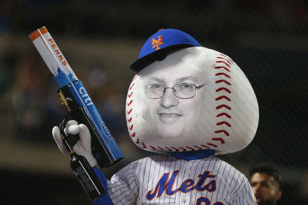 Hedge fund manager Steven Cohen is in talks to acquire a majority share of the Mets.