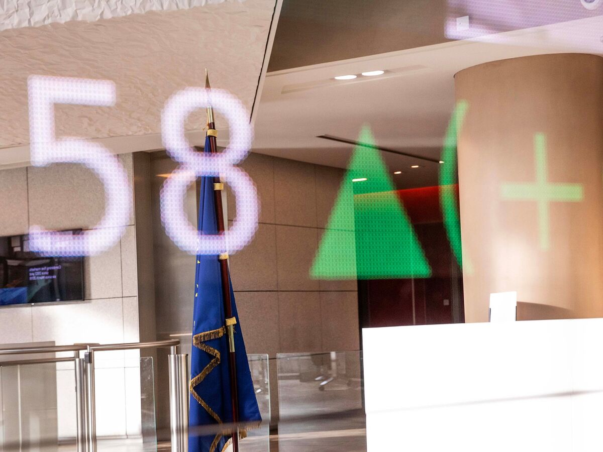 bloomberg.com - Michael Msika - AI Cracks Risk Ruining Europe's Goldilocks Moment