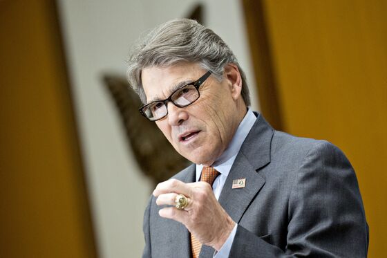 Perry Plays Down Talk of Departure as Ukraine Inquiry Heats Up