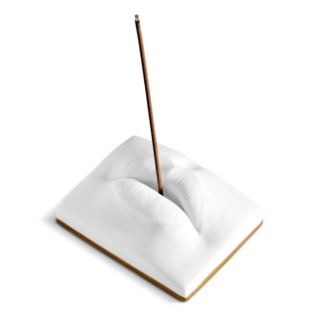 L’OBJET OH MON DIEU INCENSE HOLDER & NO.69 INCENSE