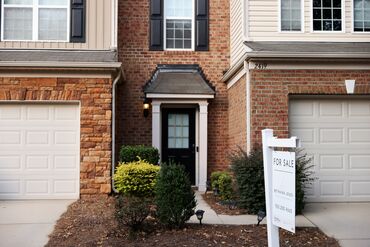 US Mortgage Rates Climb To 6.71%, Highest Since July 2025