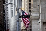 Traders On The Floor Of The NYSE As US Stocks Fall With Trade War Worries Overshadowing Slower Inflation