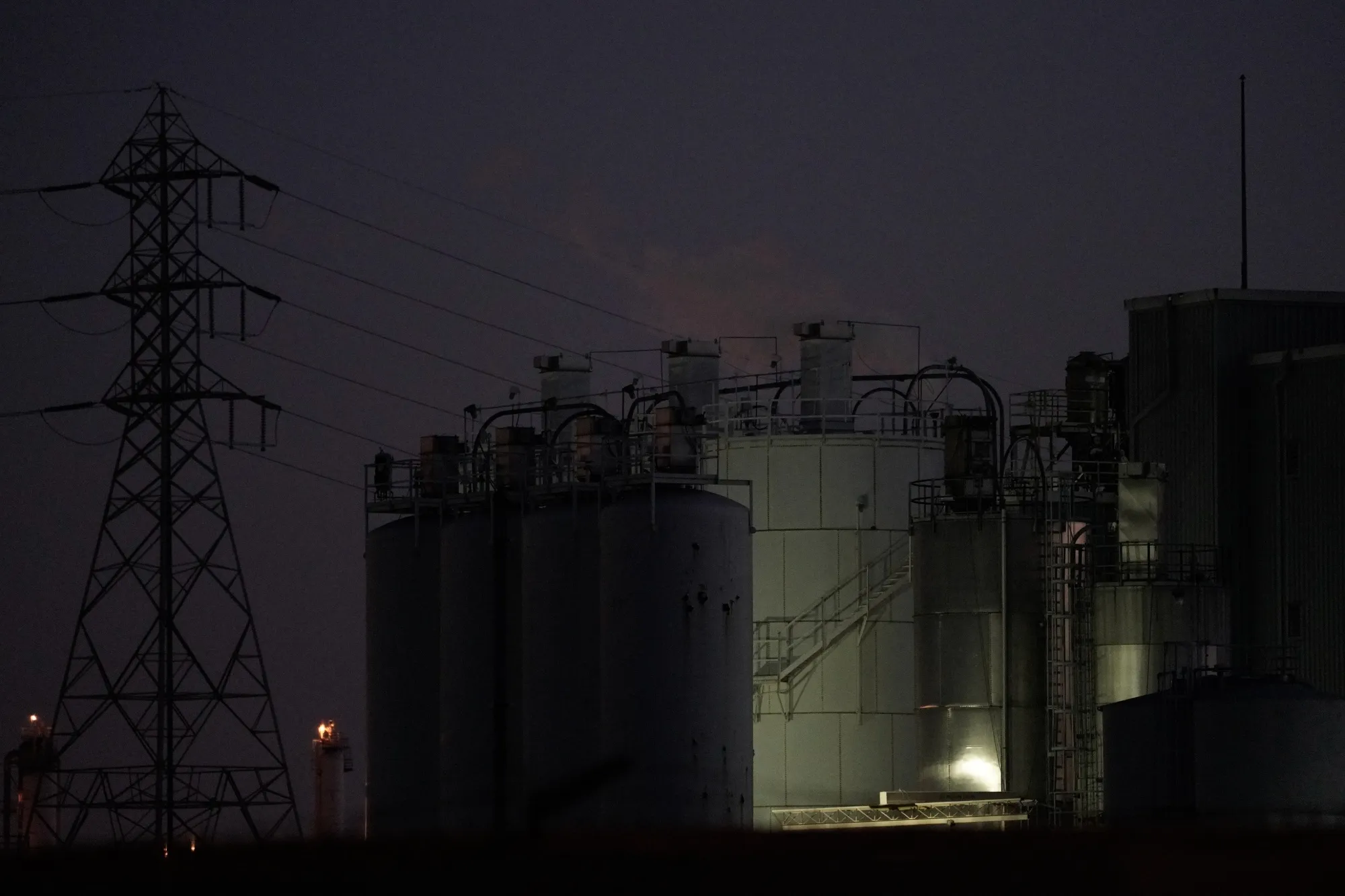 Oil storage tanks stand at a refinery in Wilmington, California on April 21.