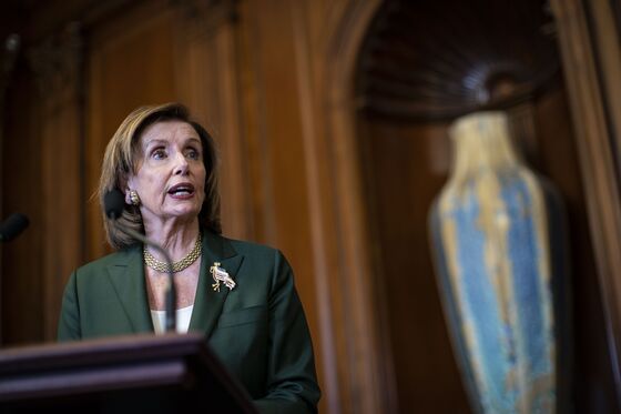 Pelosi, Moderate Democrats Stuck Over Infrastructure Bill Timing