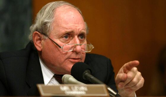 Carl Levin, Ally of U.S. Auto Industry in the Senate, Dies at 87