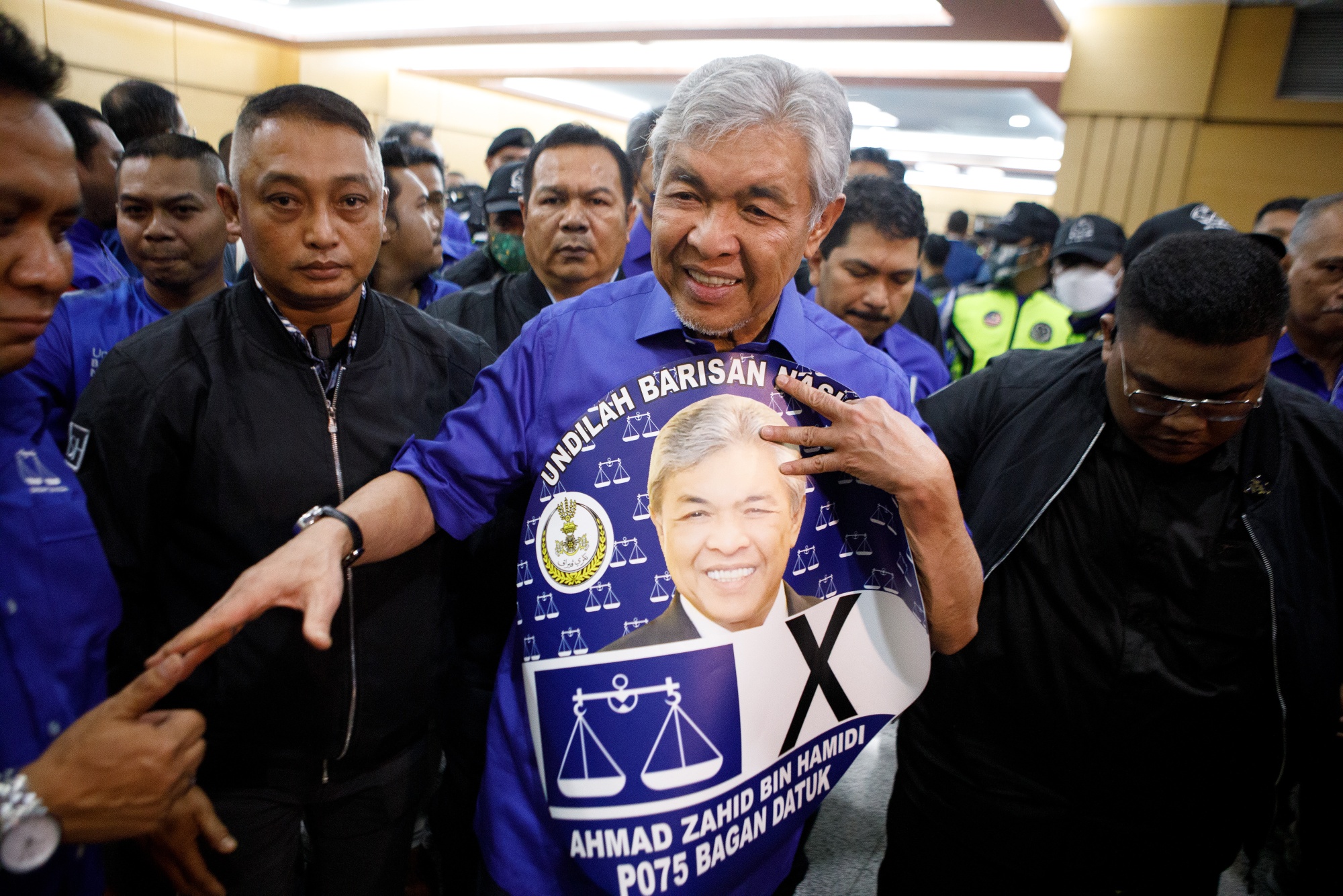 Malaysia Politics UMNOs Purge of Senior Leaders Fortifies Zahids Grip pic