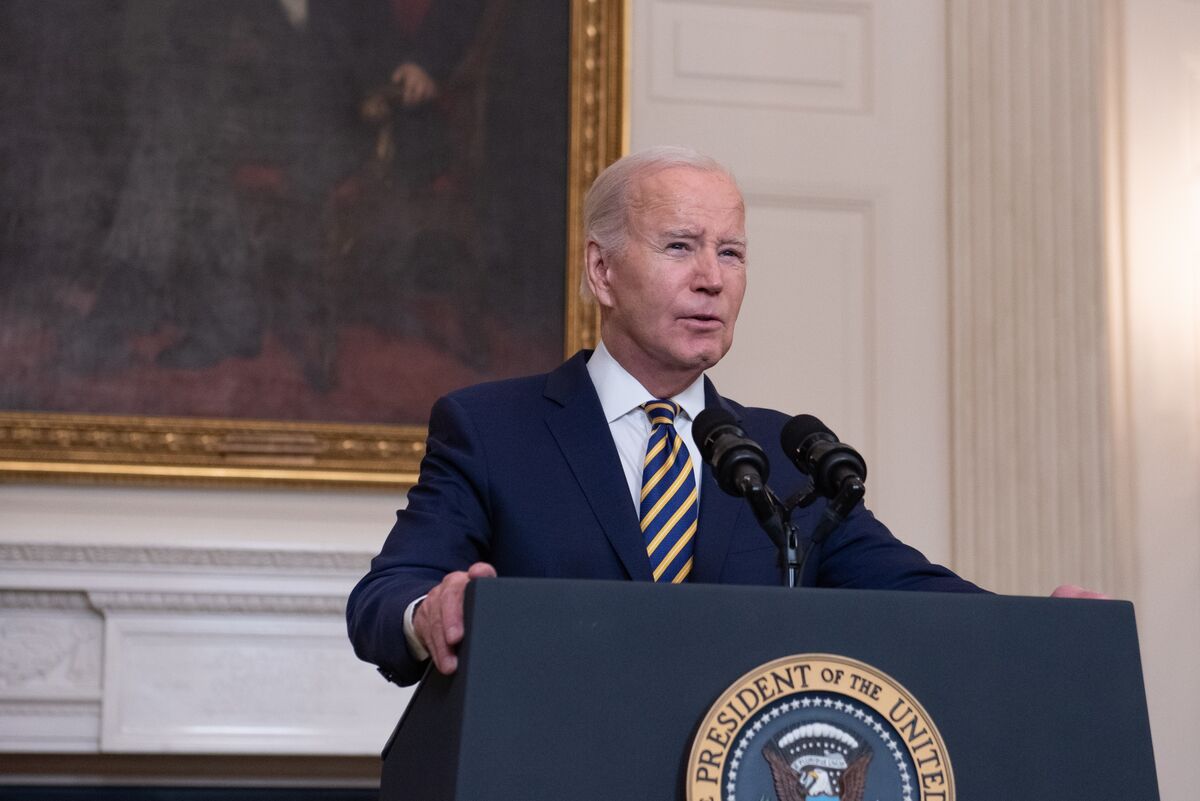 Bloomberg Evening Briefing: Biden Pins Border Bill Failure On Trump ...