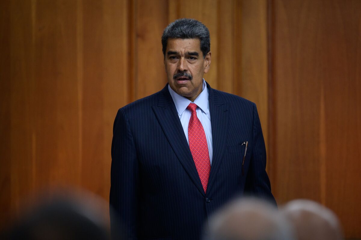 EE.UU. confisca avión de Maduro después de polémicas elecciones - Bloomberg