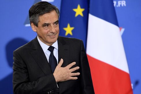 仏共和党候補のフィヨン元首相