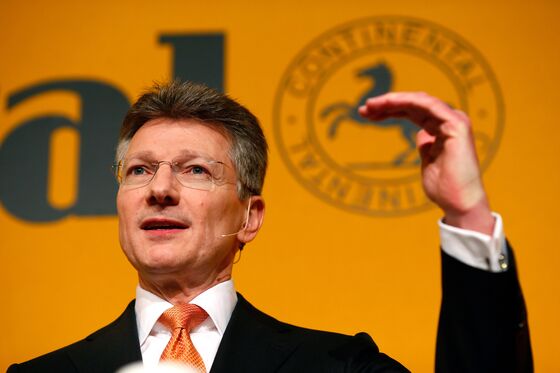 Continental CEO Degenhart to Resign, Citing Health Reasons