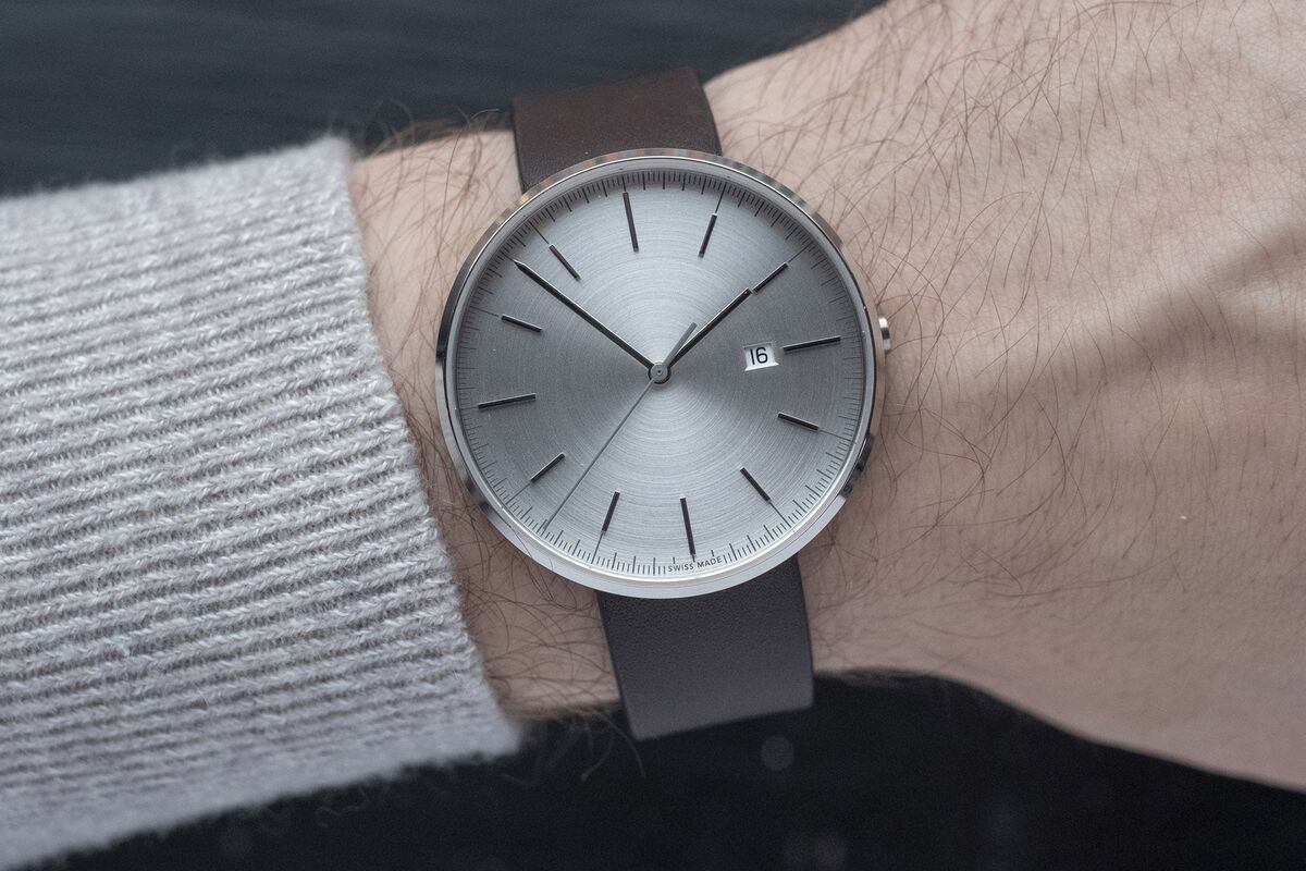 Uniform Wares M Collection Watch With Titanium Mesh Strap - Bloomberg