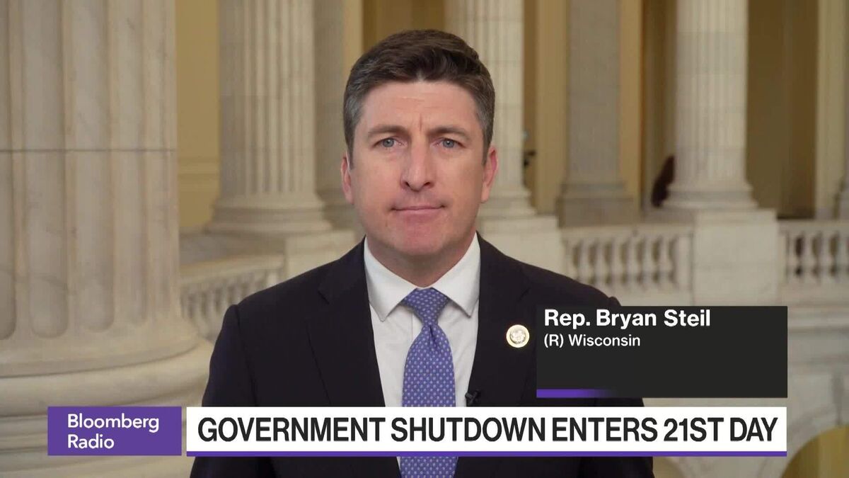 Trump, Senate GOP Talk Shutdown at Rose Garden Lunch
