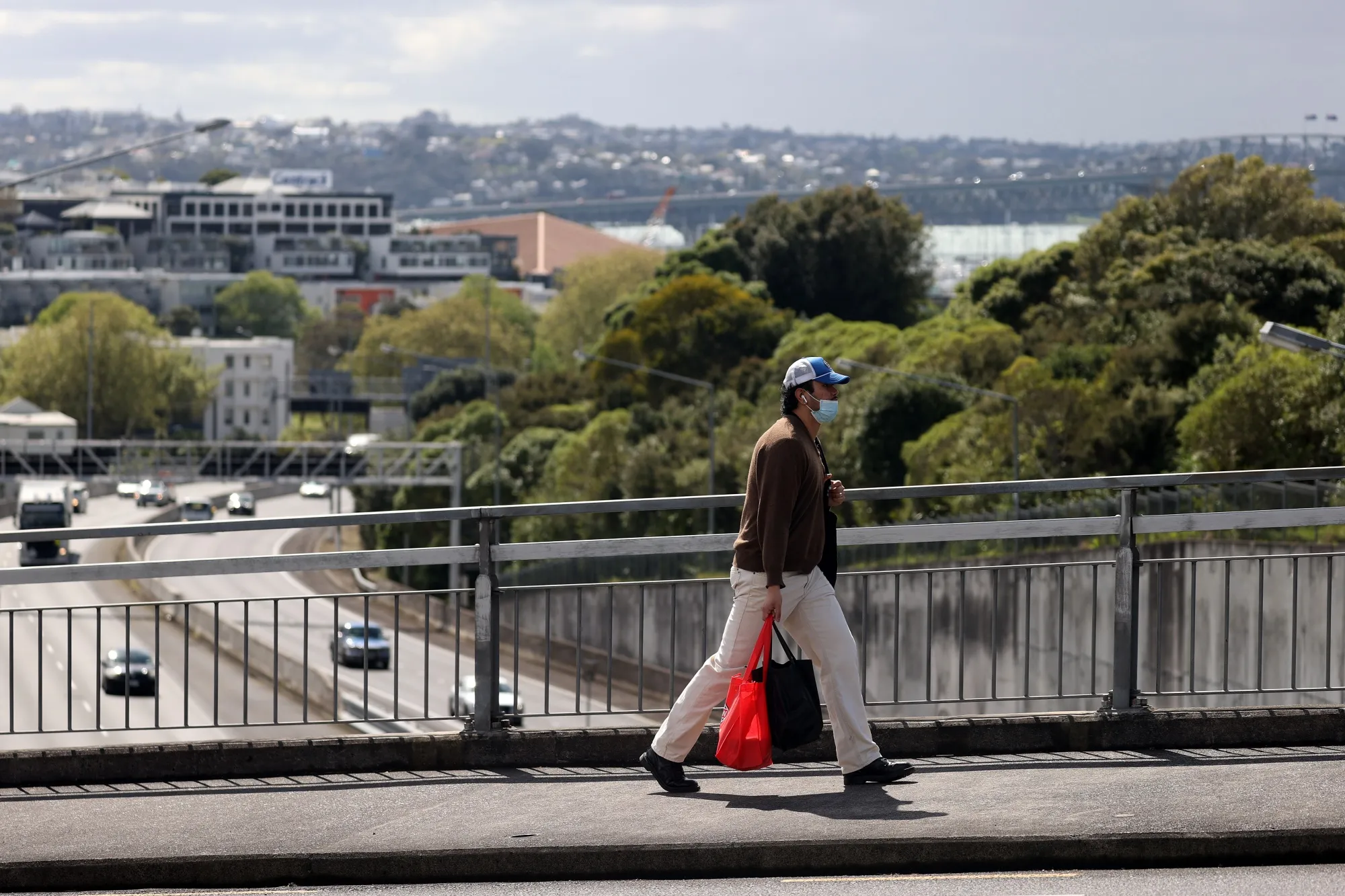 Alert Level 3 Lockdown Continues In Auckland As New Zealand Records 45 New COVID-19 Cases
