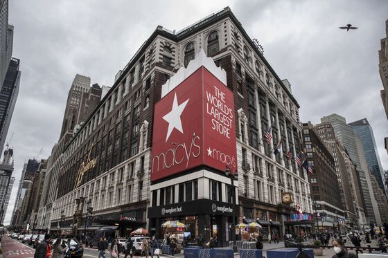 Macy’s Floats $235 Million Investment to Sweeten NYC Tower Plan