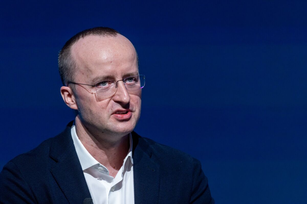 Crypto.com CEO Kris Marszalek Met Trump at Mar-a-Lago as Industry Courts  Favor - Bloomberg