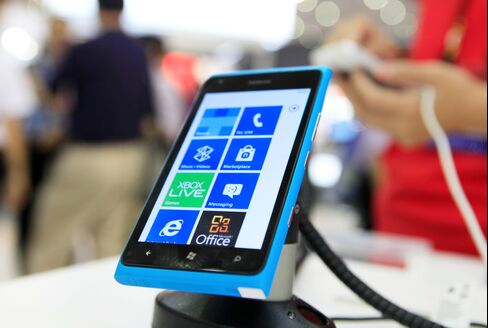 Nokia to Sell App Unit Amid Increasing Microsoft Dependence