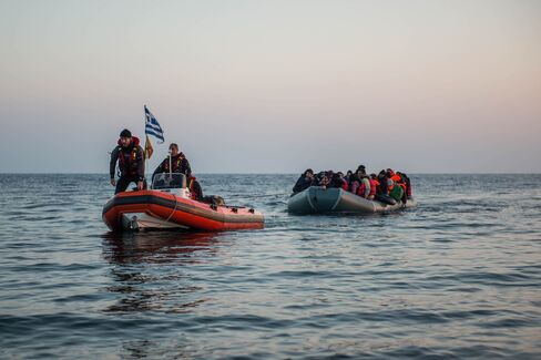 Refugee boats arrive in Lesbos Island