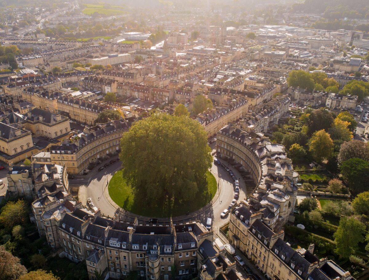 UK House Prices Post First Monthly Drop Since May, Halifax Says