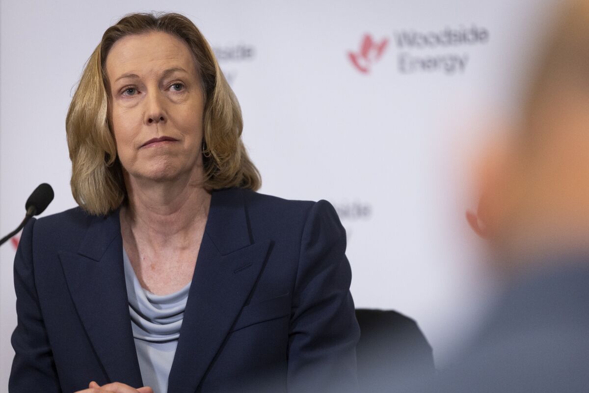 BP Makes O’Neill First Female Big Oil CEO in Bid for Revival - Bloomberg.com