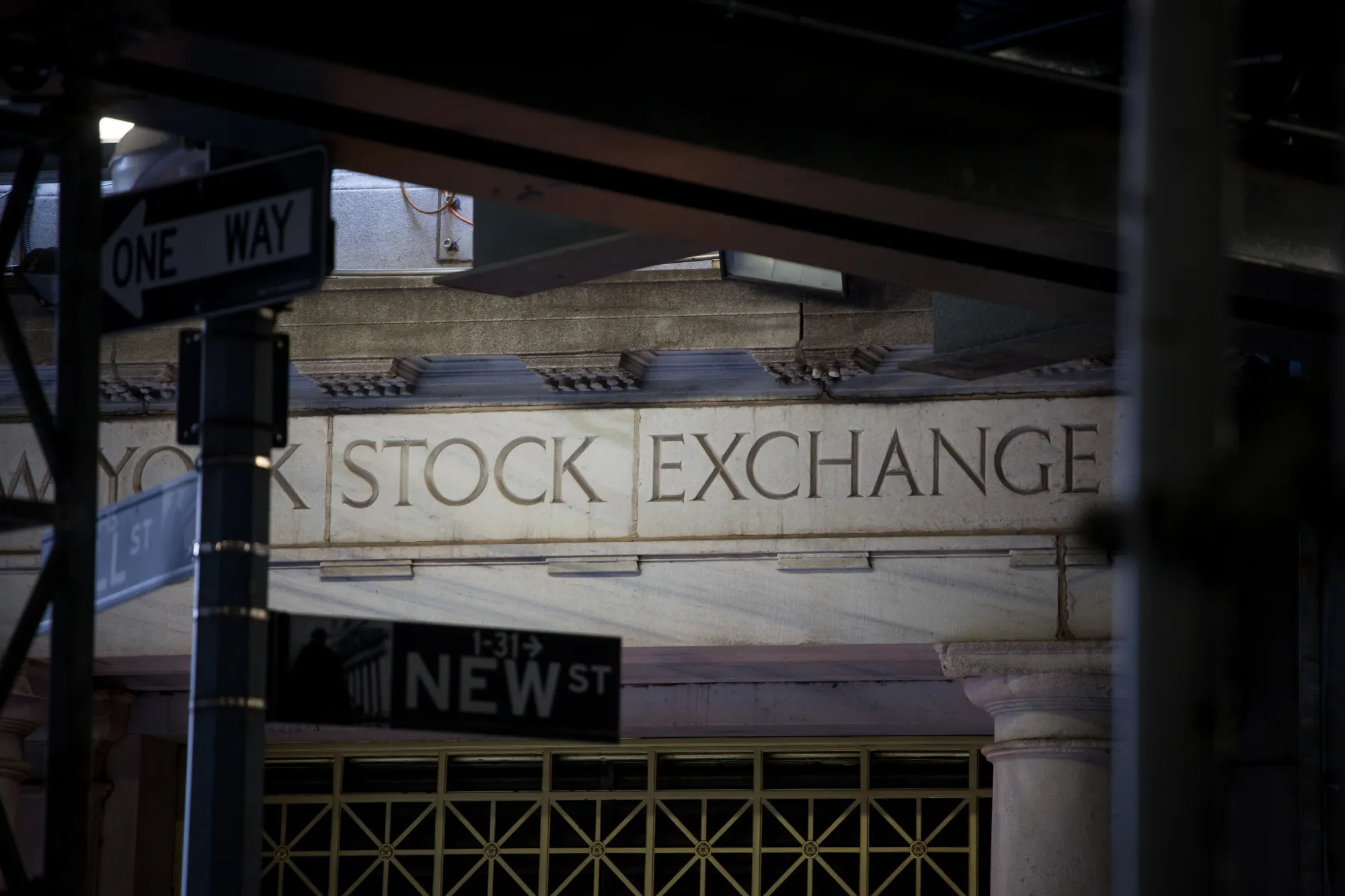Study Finds No Link Between ETFs and Your Junk-Bond Drama