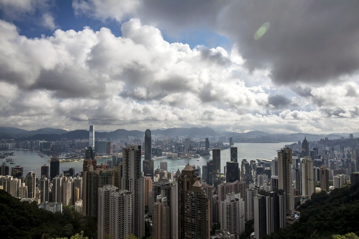 HK Property Broker Bolsters Wealth Foray With China Fund Tie-Up