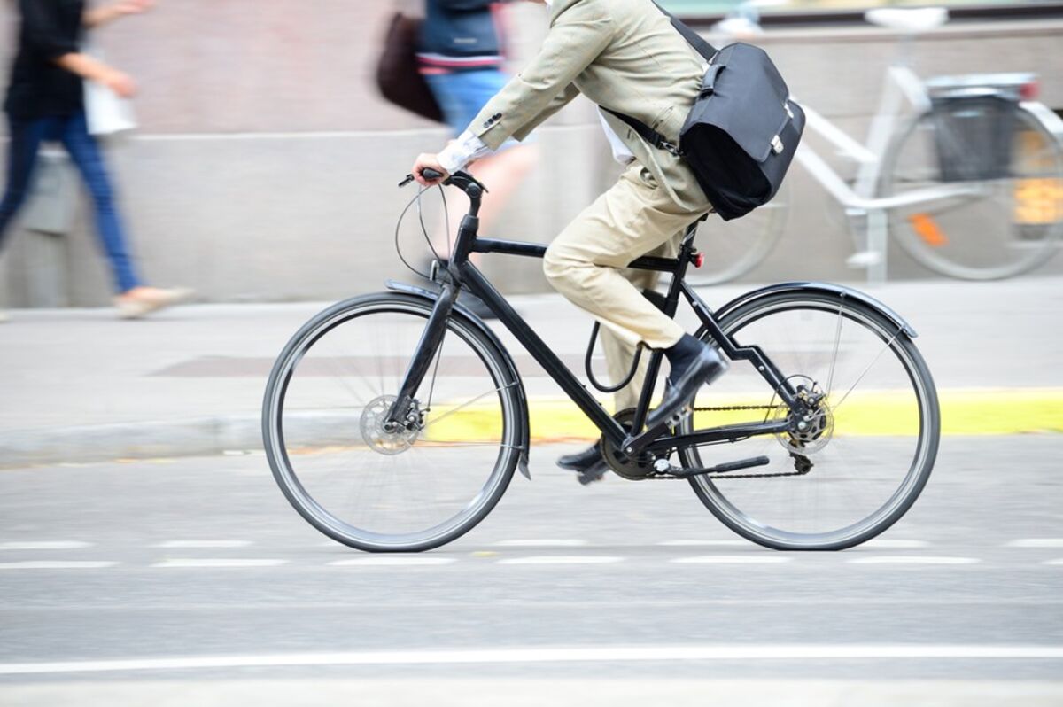 Where and Why Walking or Biking to Work Makes a Difference
