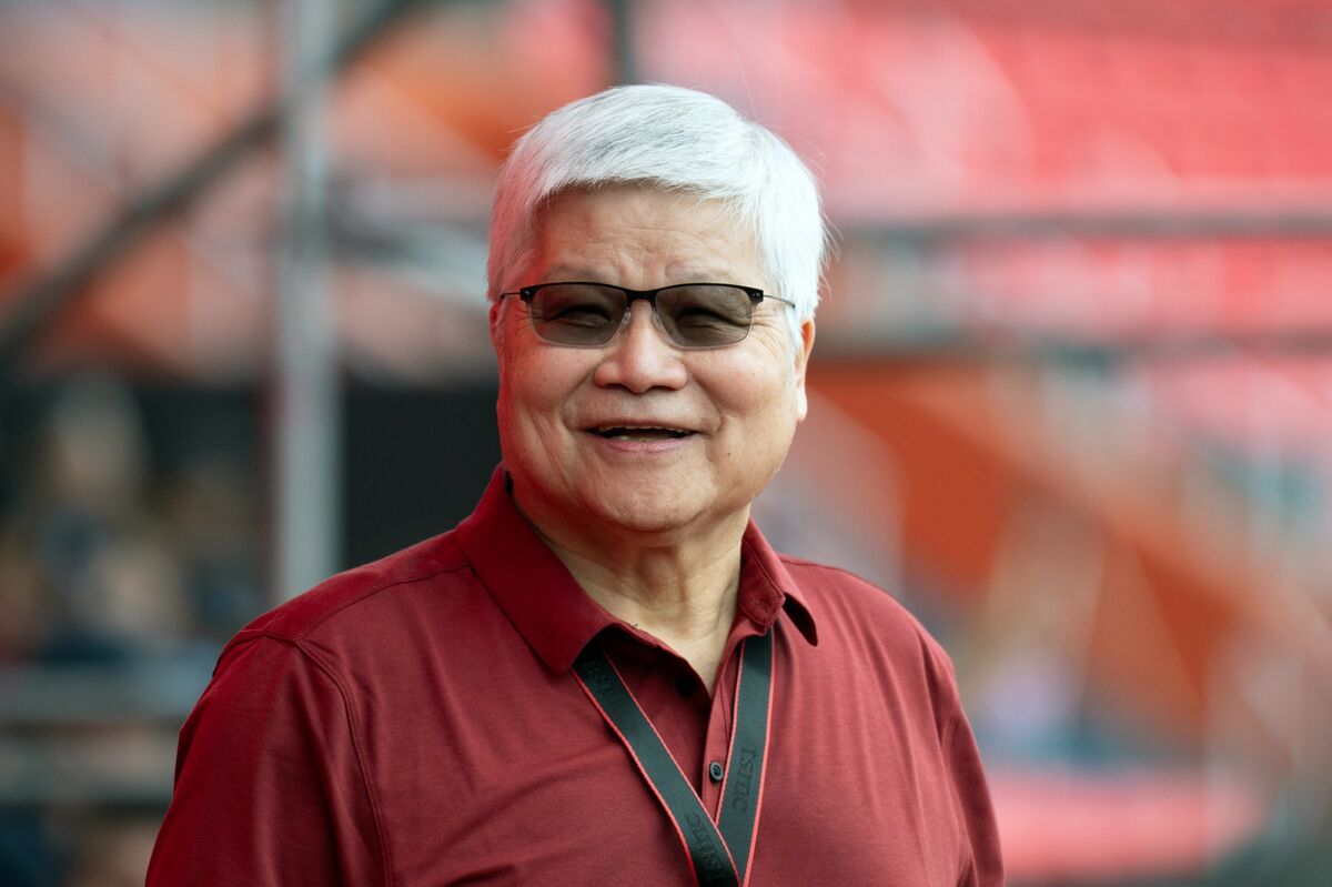 TSMC CEO Pledges US Push After Getting Chip Sector’s Top Award