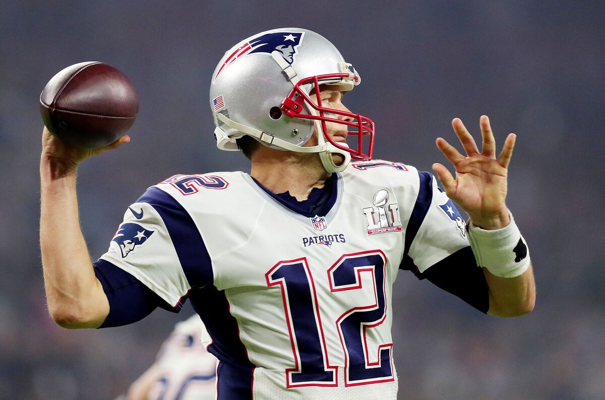 Tom Brady's Missing Super Bowl Jersey Could Be Worth $500,000 - Bloomberg