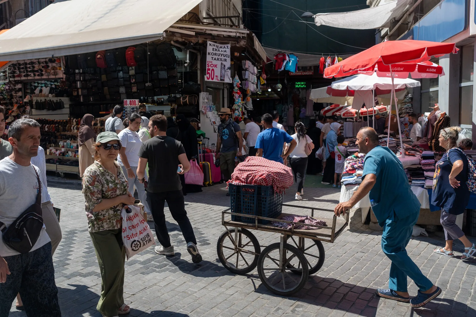Shoppers at the Mahmutpaa Bazaar in Istanbul.