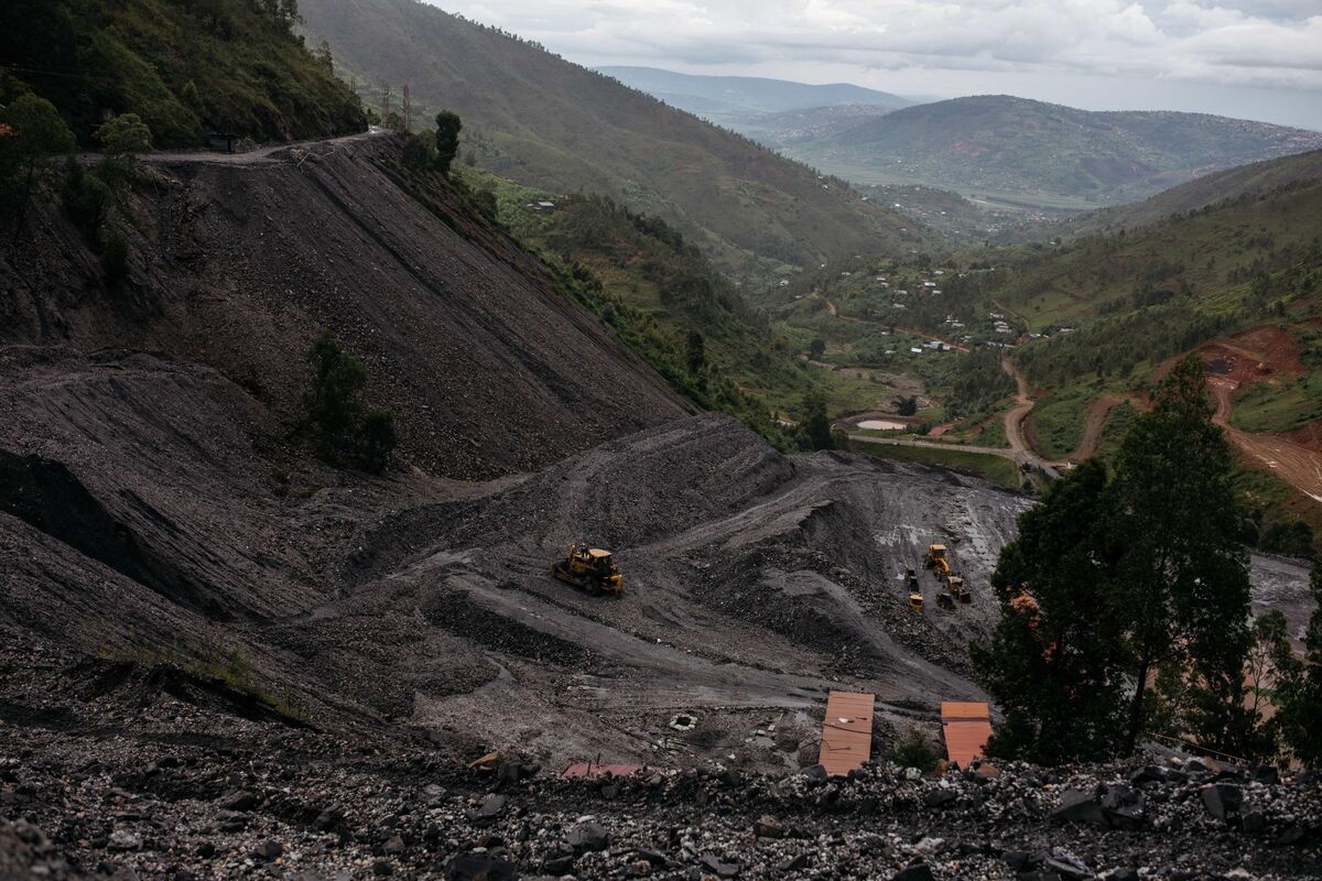 assets.bwbx.io image