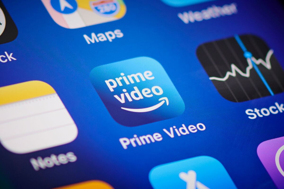 Trade Desk Sentiment Collapses as Specter of Amazon Looms - Bloomberg.com