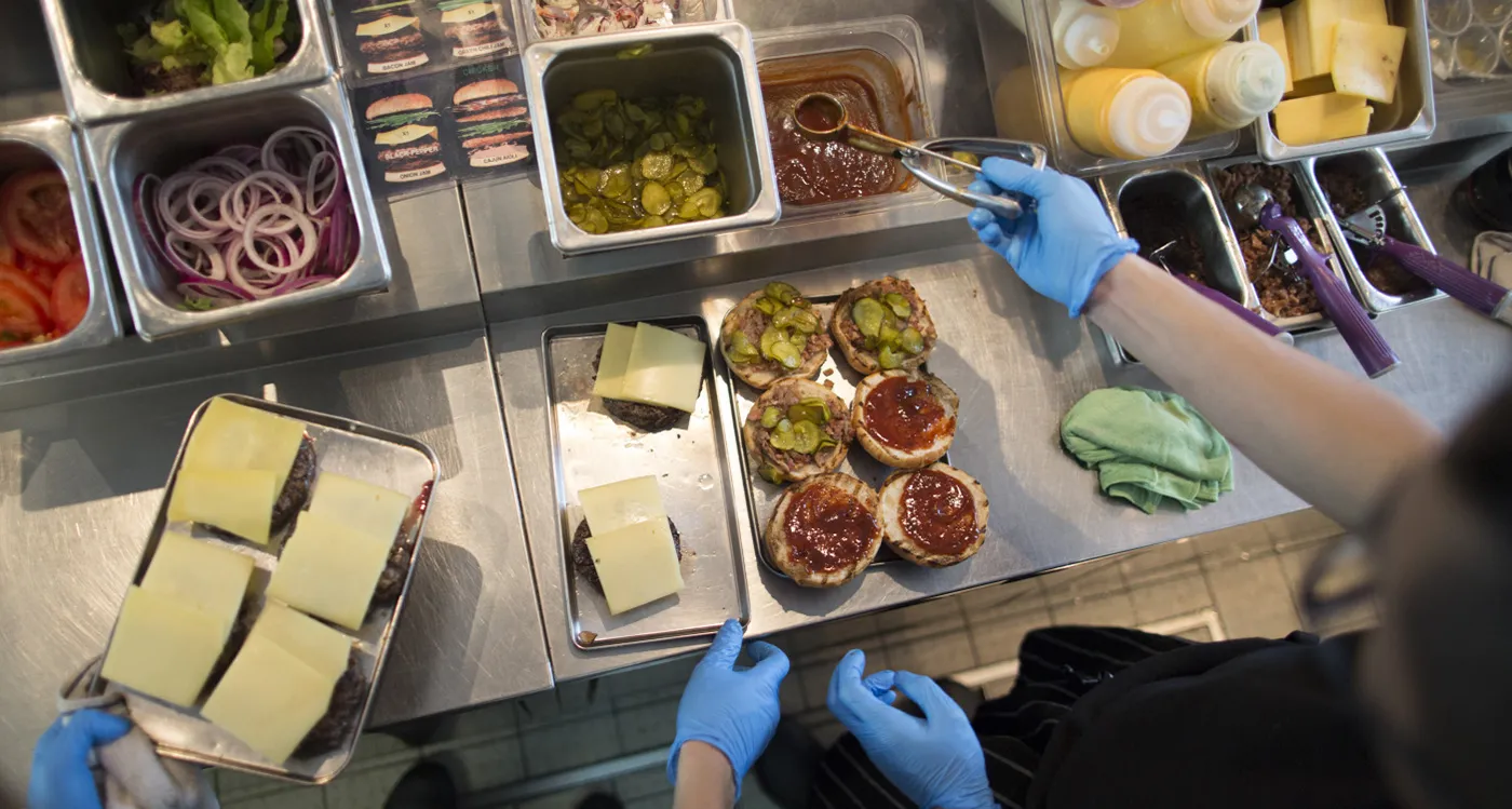 Fast food cook