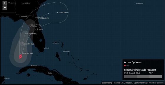 Eta Weakens to Tropical Storm as It Zeroes in on Florida