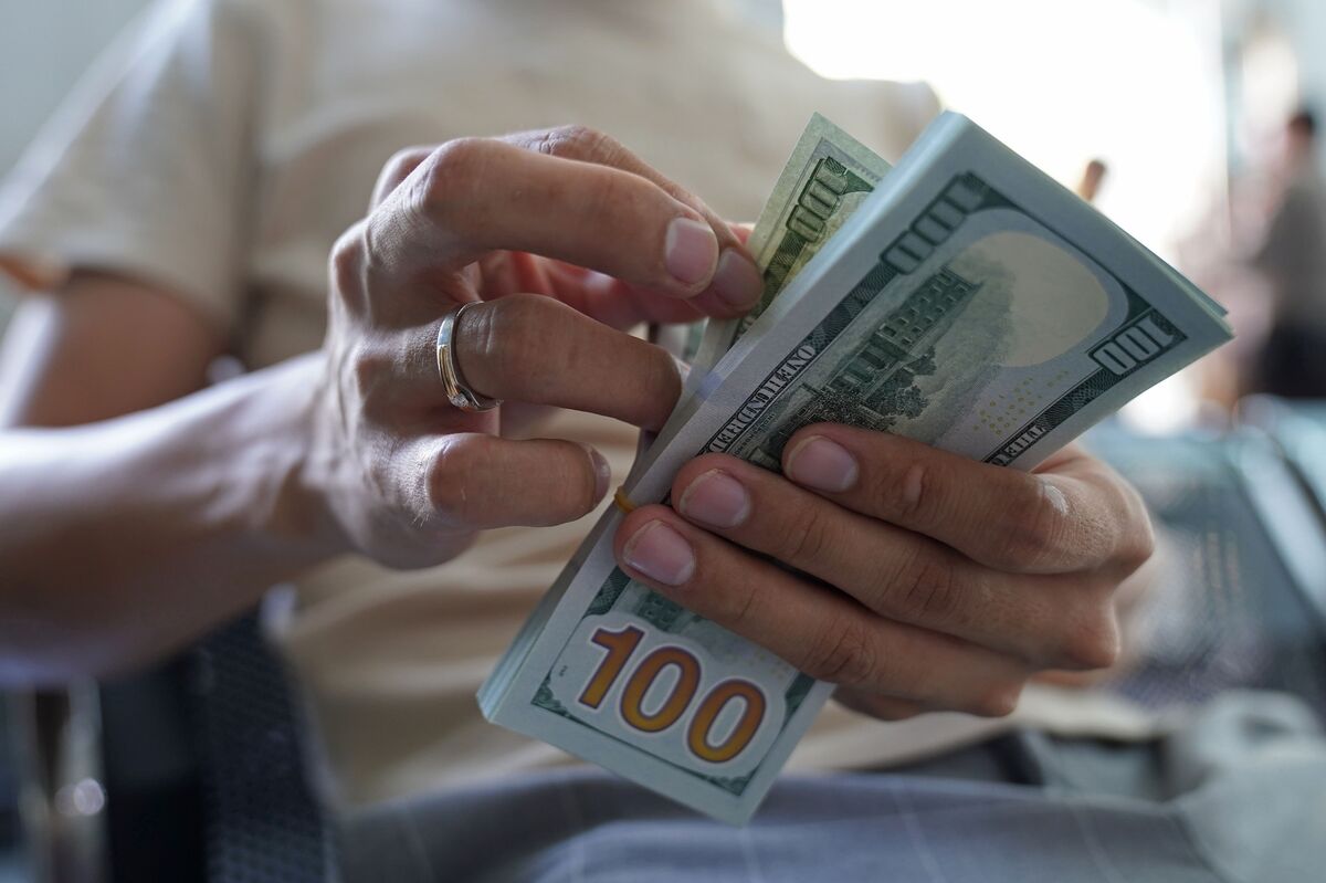 NYC Salary Law: Pay Transparency in Job Listings Off to a Rocky Start -  Bloomberg