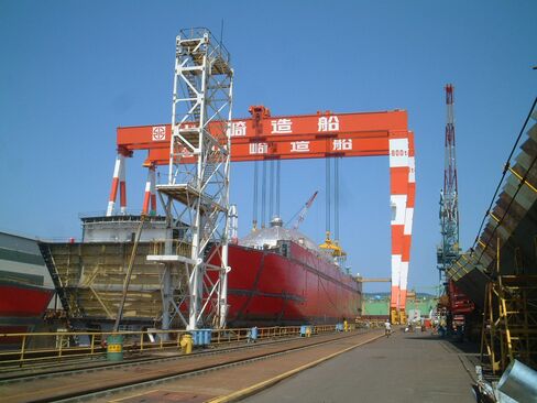 Kawasaki Heavy Eyes Merger to Thin Shipbuilding Ranks