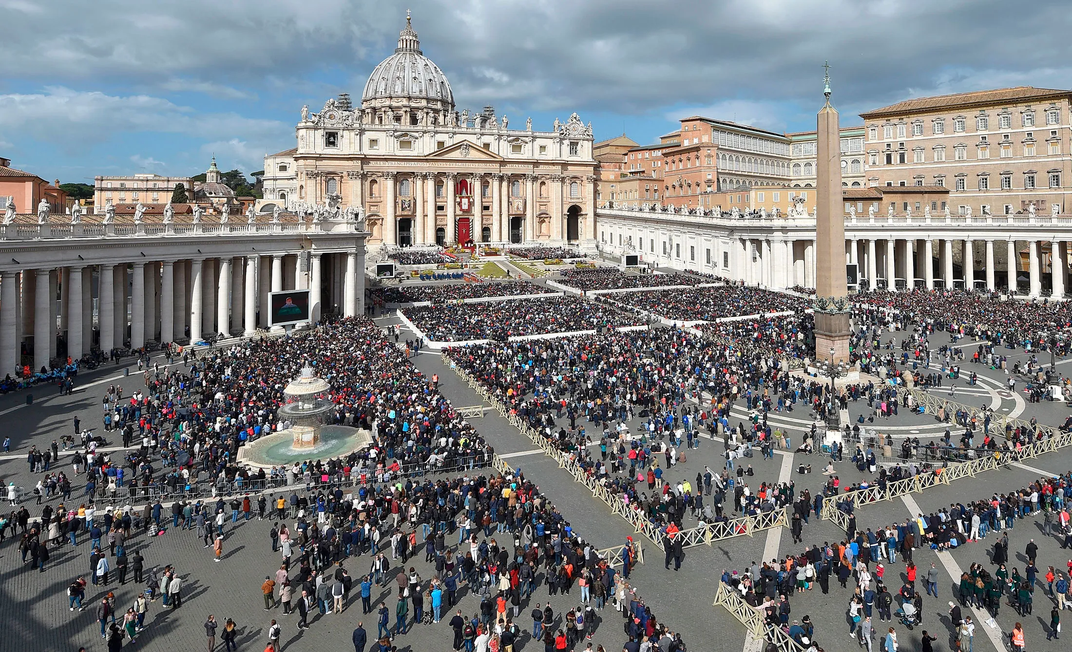 The mass of Easter celebrated by Pope Francis on April 1.