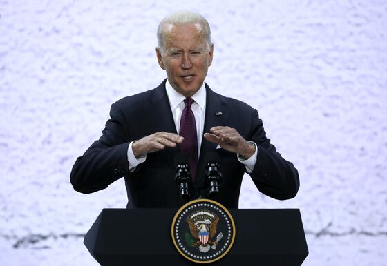 Biden Brings ‘Trust Us’ Pitch to Skeptics at UN Climate Summit