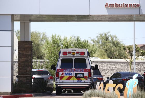 Doctors Fear Arizona Virus Overload as Hospital Cases Top N.Y.