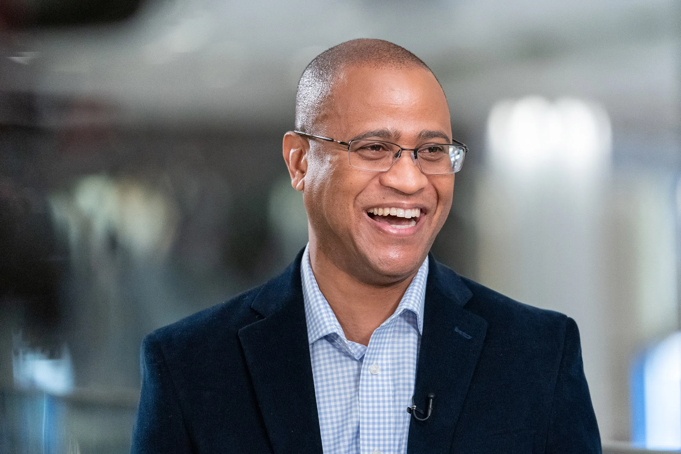 ● Mitchell was a partner at Boston Consulting Group until November 2020 ● Formerly CEO of home furnishings retailer Arhaus, chief operating officer and CFO at Crate &amp; Barrel, and strategy and interactive design director at Target ● The Harvard MBA began his career as a consultant at McKinsey &amp; Co.