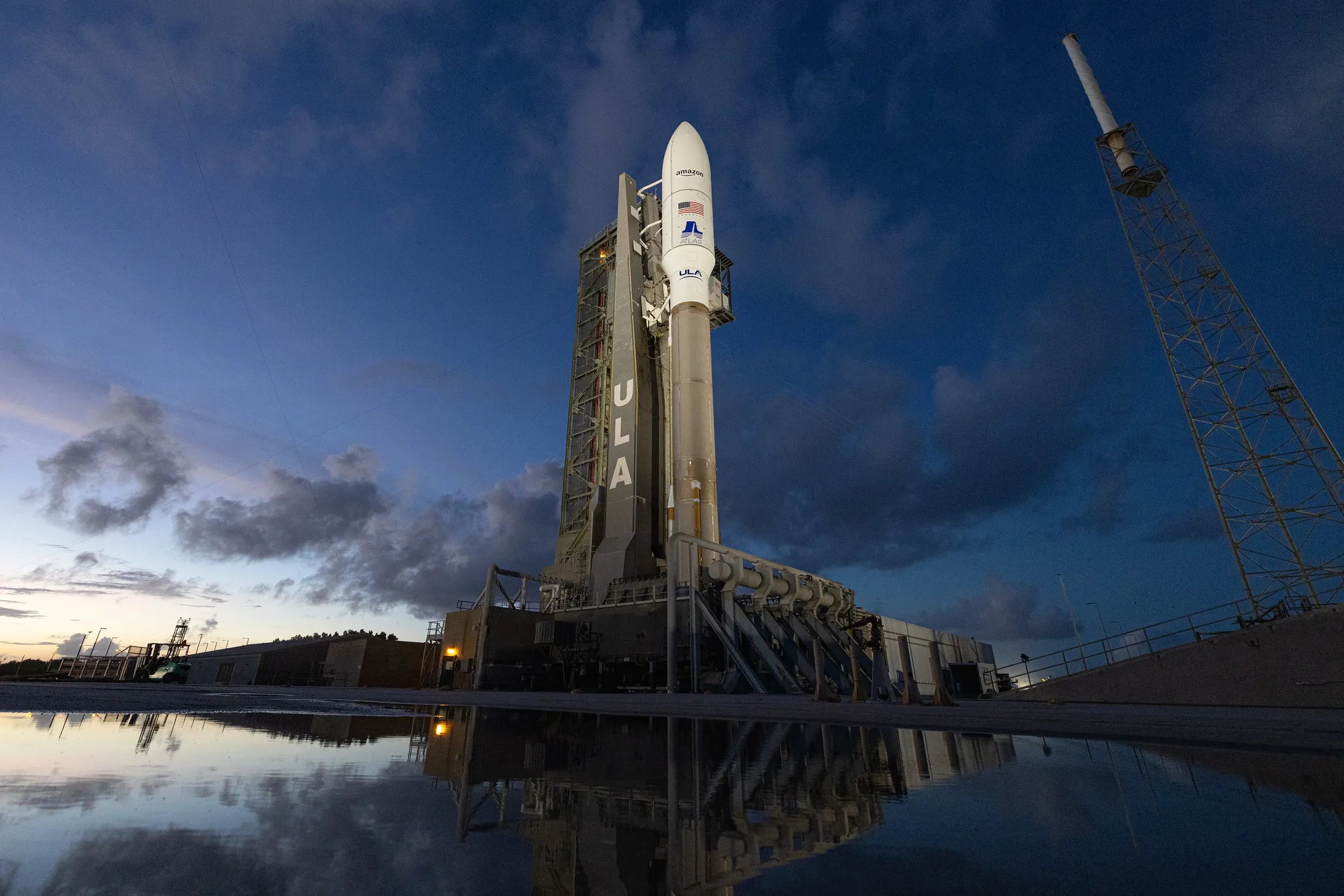 The United Launch Alliance&nbsp;Atlas V rocket and Amazon's Project Kuiper&nbsp;on the pad at Cape Canaveral,&nbsp;Florida.&nbsp;