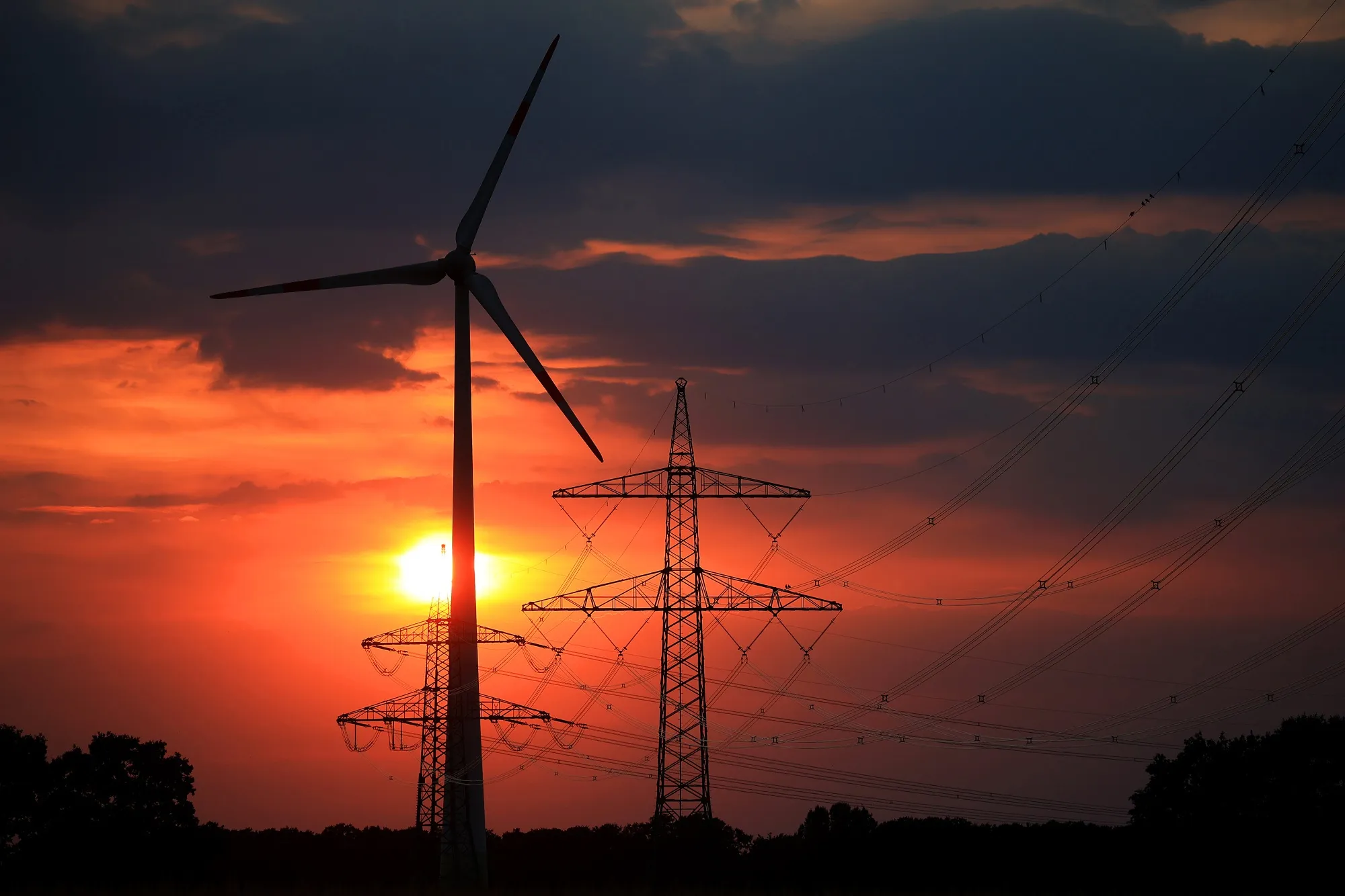Wind turbines near Barnstorf, Lower Saxony, Germany.