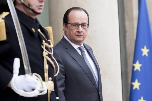 Iran's President Hassan Rouhani Meets France's President Francois Hollande